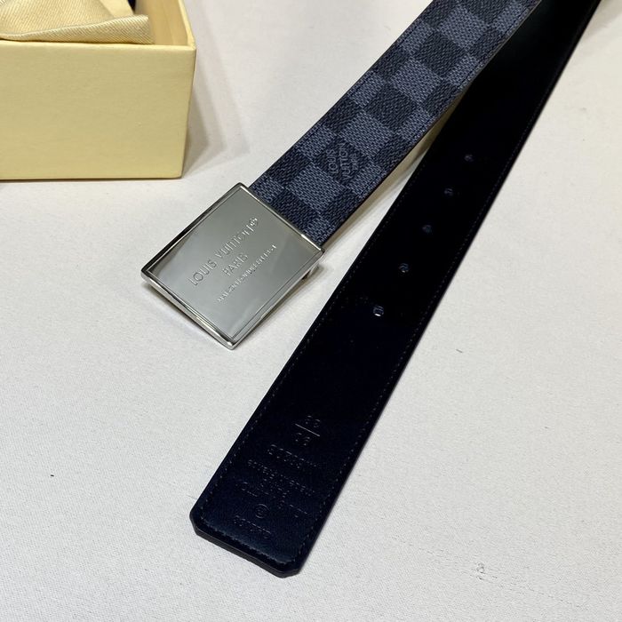 Louis Vuitton Belt 35MM LVB00010